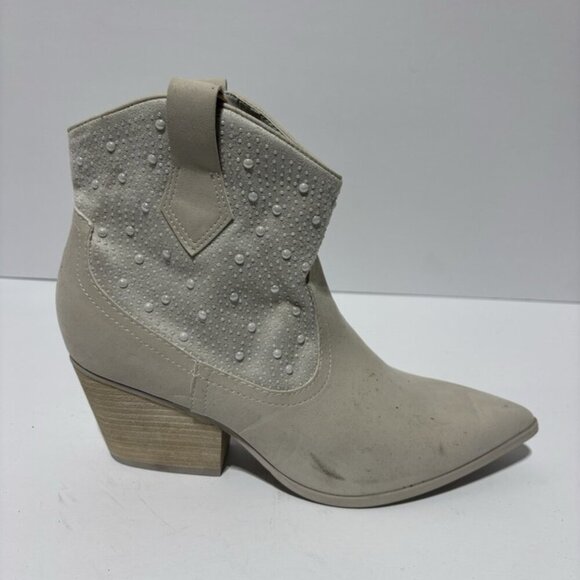 MIA Shoes - Mia Women’s Luanne Grey Western Booties, Size 7.5 M